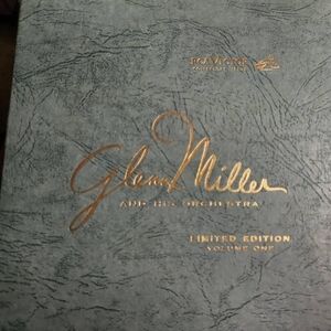 This is my Rare Set of Glenn Miller 45 EP Vinyls from the Limited Edition